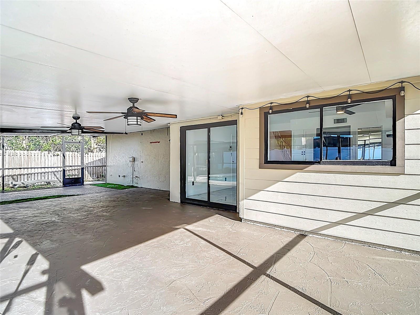 4012 BRAESGATE LN, TAMPA, FL, 33624