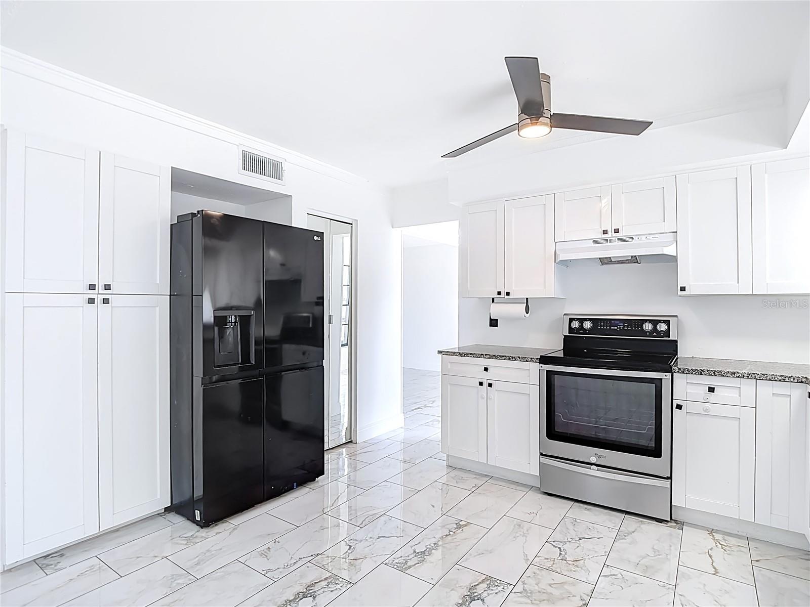 4012 BRAESGATE LN, TAMPA, FL, 33624