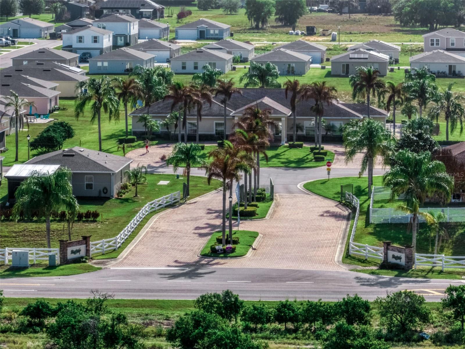 1456 STONE RIDGE CIR, SEBRING, FL, 33870