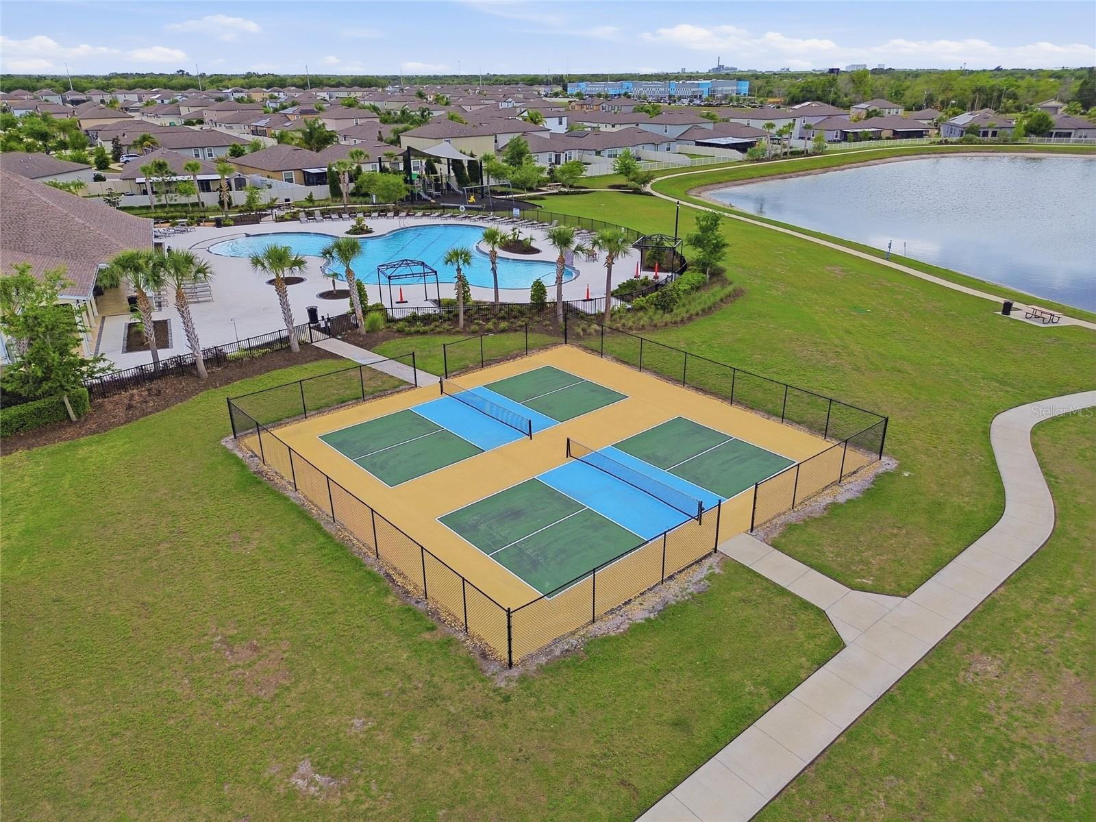 11009 GREEN HARVEST DR, RIVERVIEW, FL, 33578