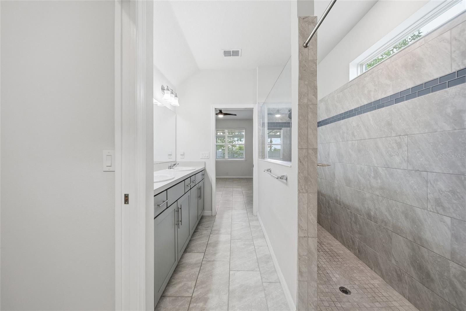 11009 GREEN HARVEST DR, RIVERVIEW, FL, 33578