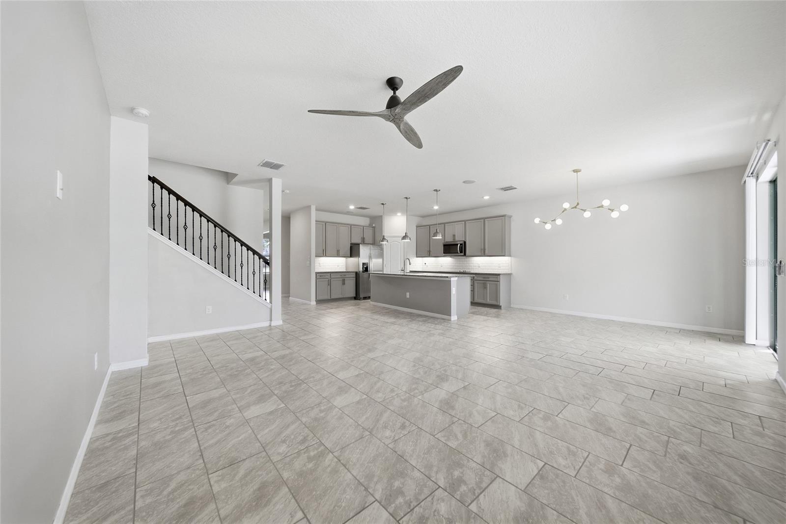 11009 GREEN HARVEST DR, RIVERVIEW, FL, 33578
