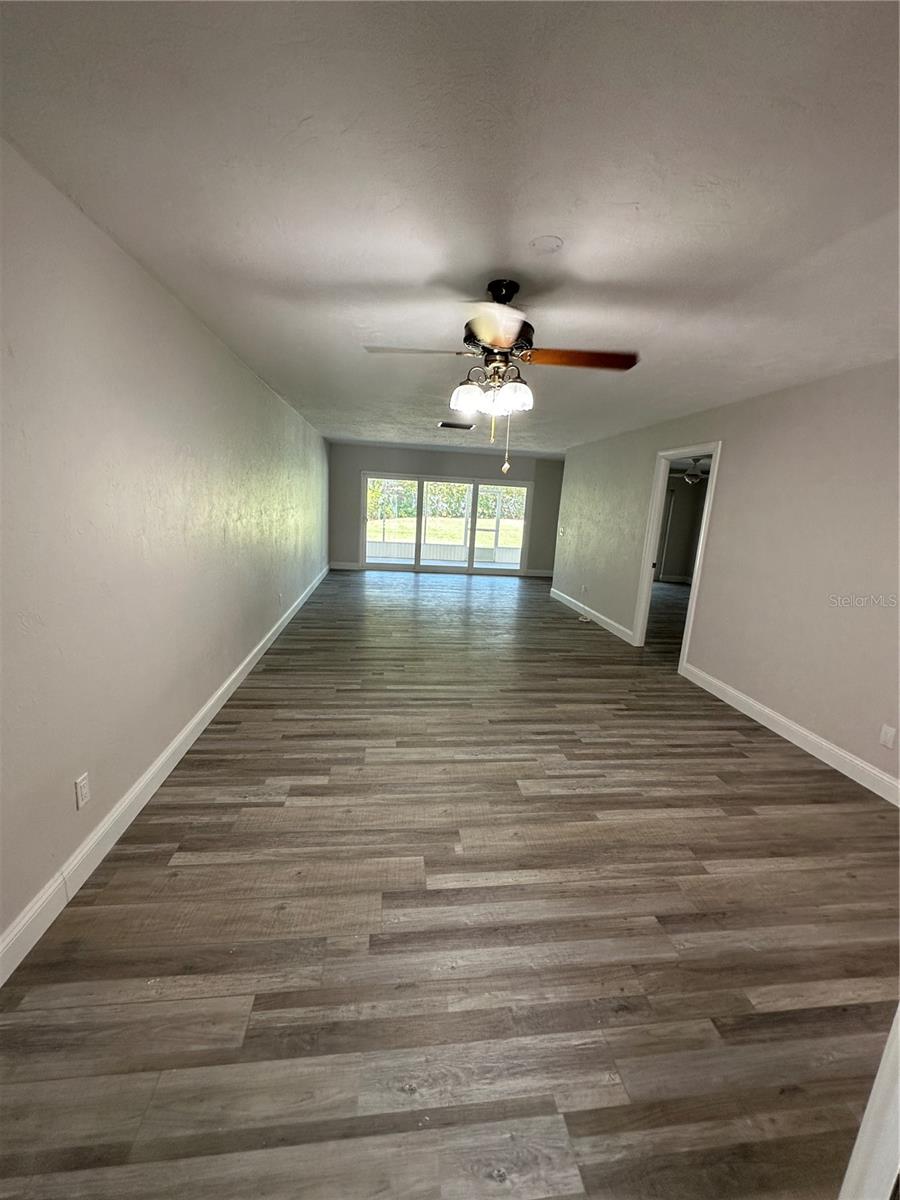 143 N BOCA CIEGA POINT, ST PETERSBURG, FL, 33708