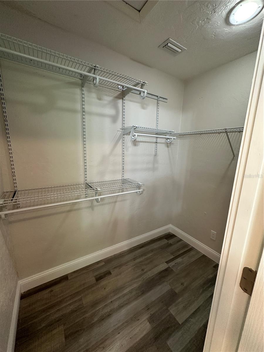 143 N BOCA CIEGA POINT, ST PETERSBURG, FL, 33708