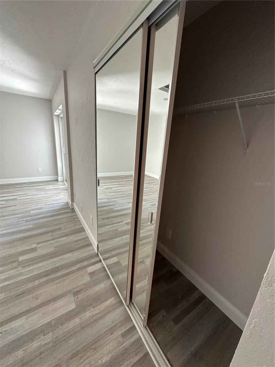 143 N BOCA CIEGA POINT, ST PETERSBURG, FL, 33708