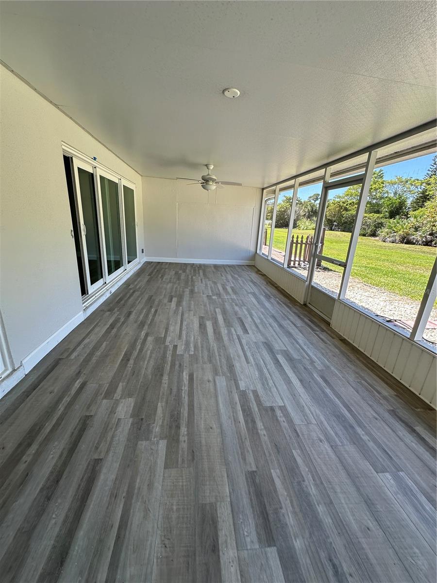 143 N BOCA CIEGA POINT, ST PETERSBURG, FL, 33708