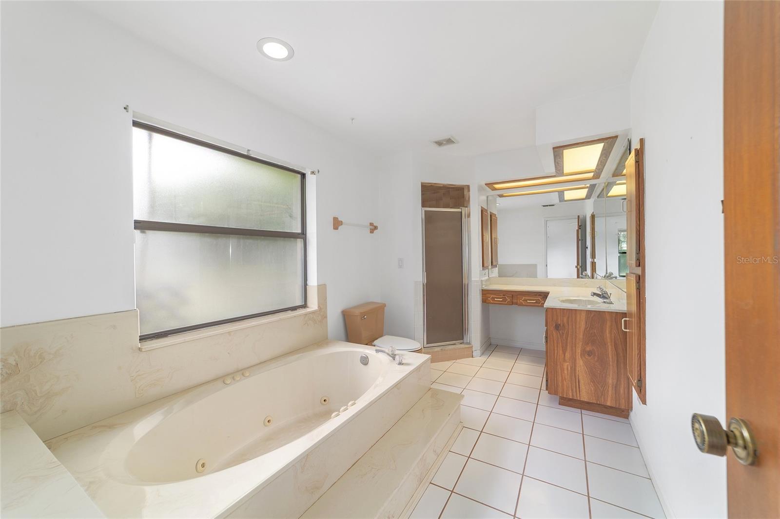 1140 NE 20TH AVE, OCALA, FL, 34470