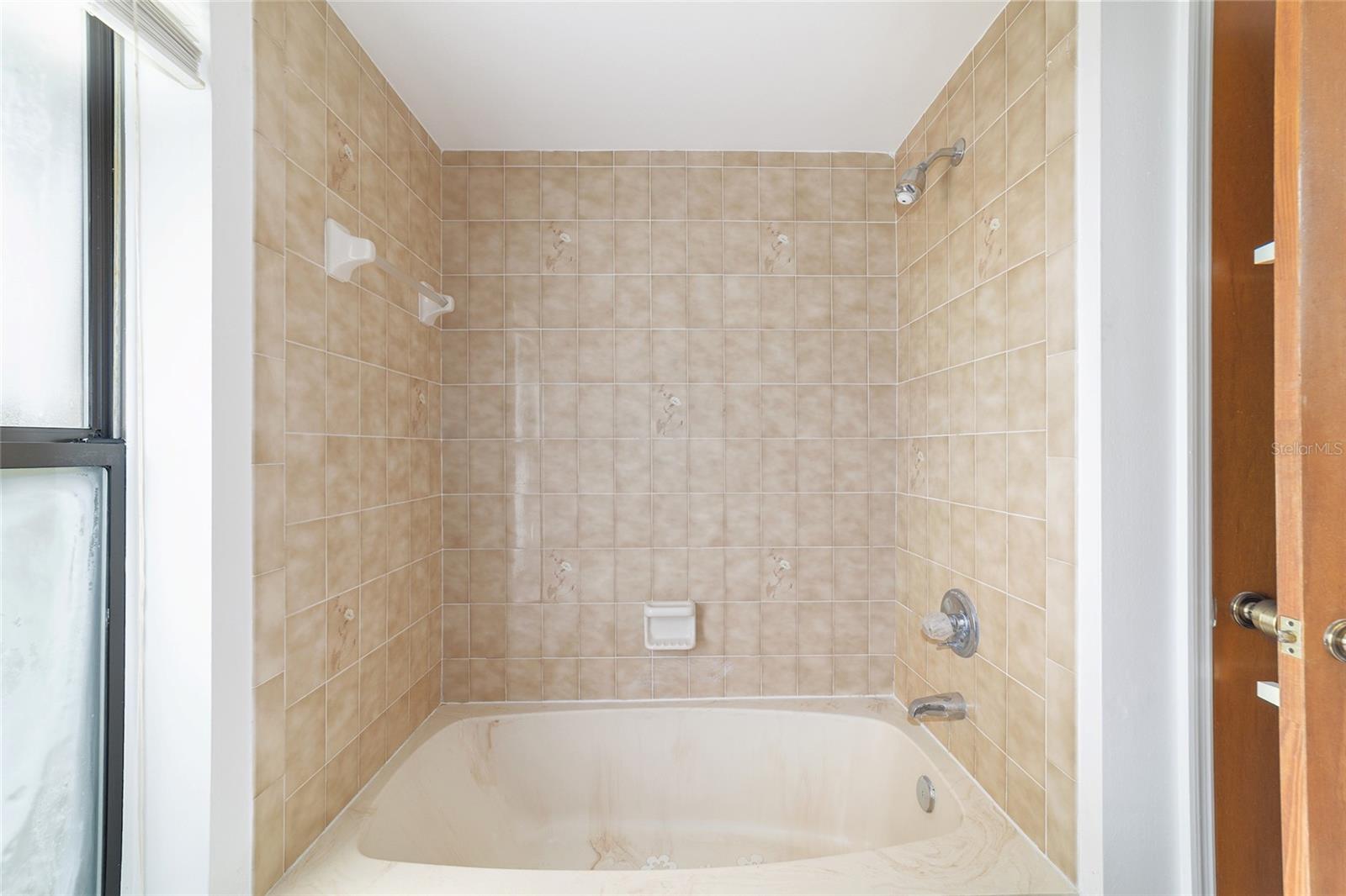 1140 NE 20TH AVE, OCALA, FL, 34470
