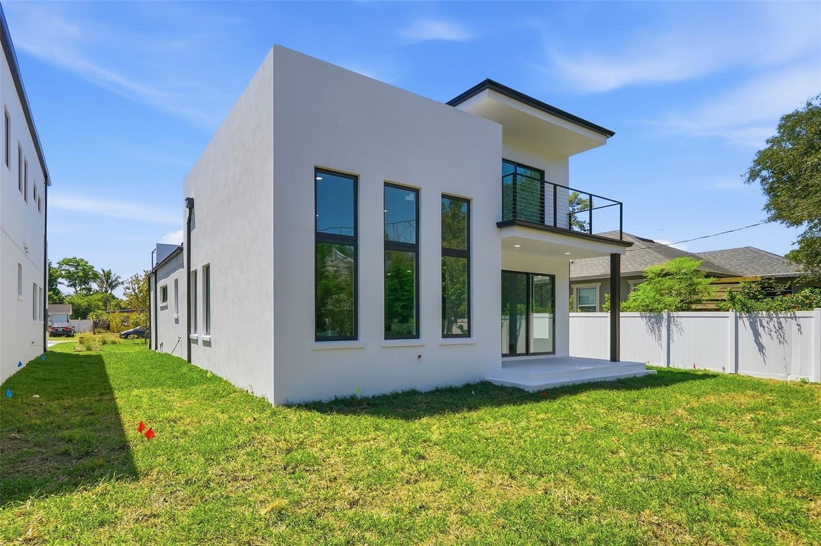 2525 18TH AVE N, ST PETERSBURG, FL, 33713