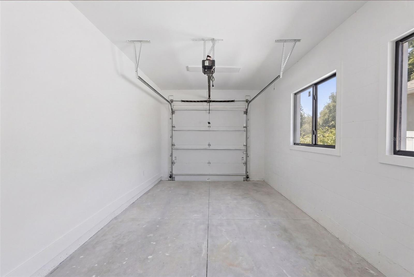 2525 18TH AVE N, ST PETERSBURG, FL, 33713