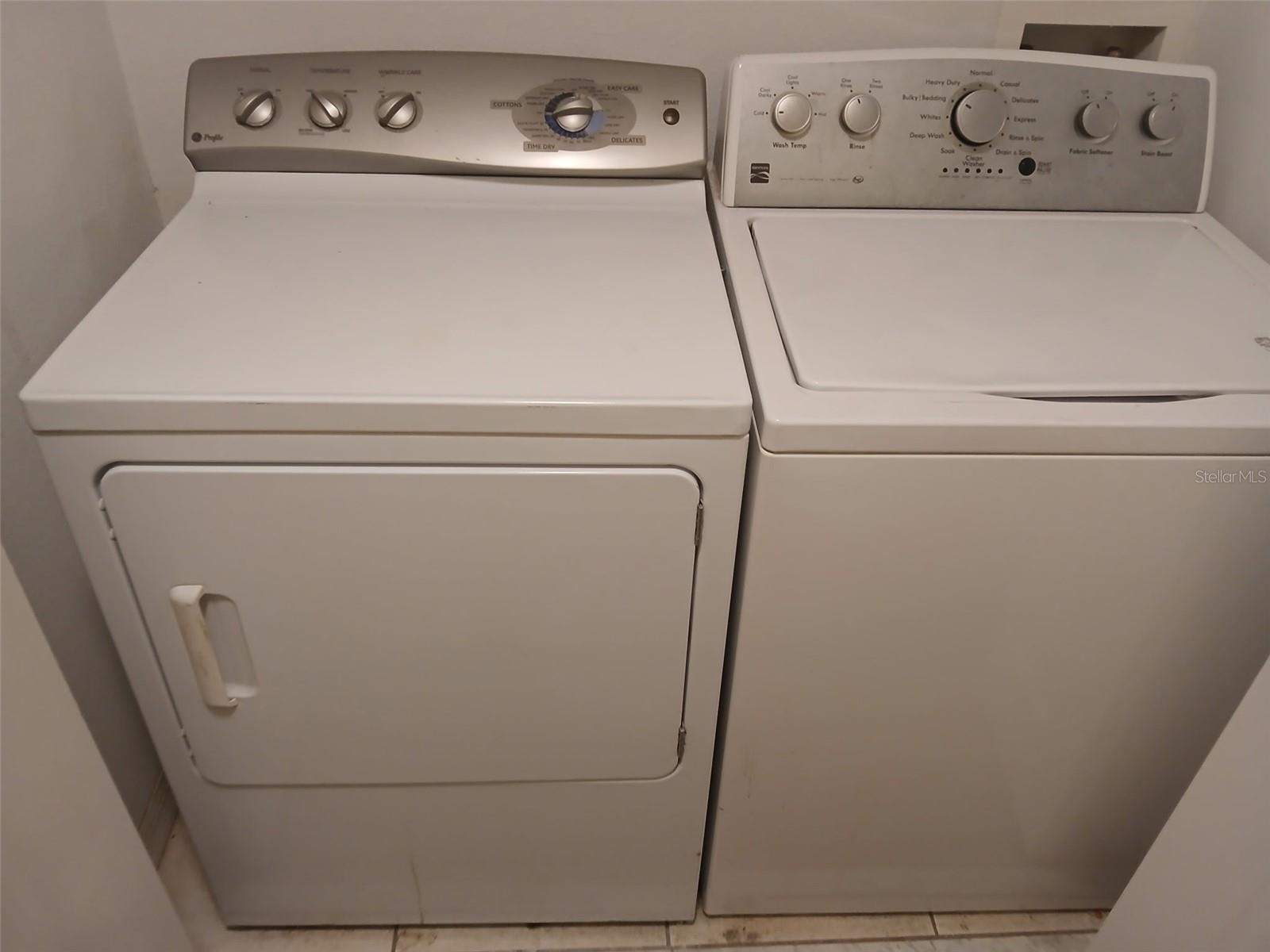 4239 WINDING VINE DR, LAKELAND, FL, 33812