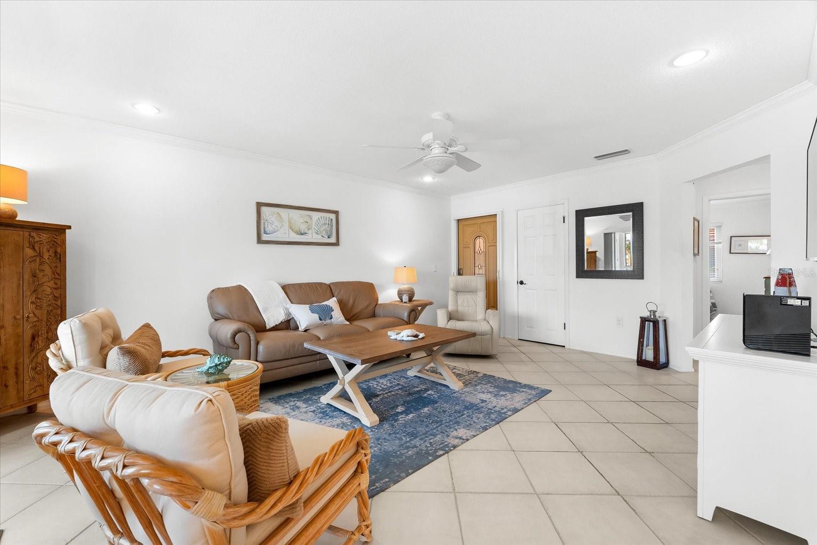 6708 SARASEA CIR #202, SARASOTA, FL, 34242