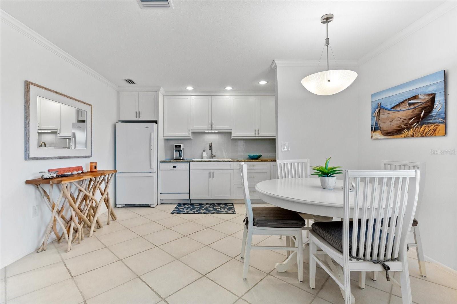 6708 SARASEA CIR #202, SARASOTA, FL, 34242