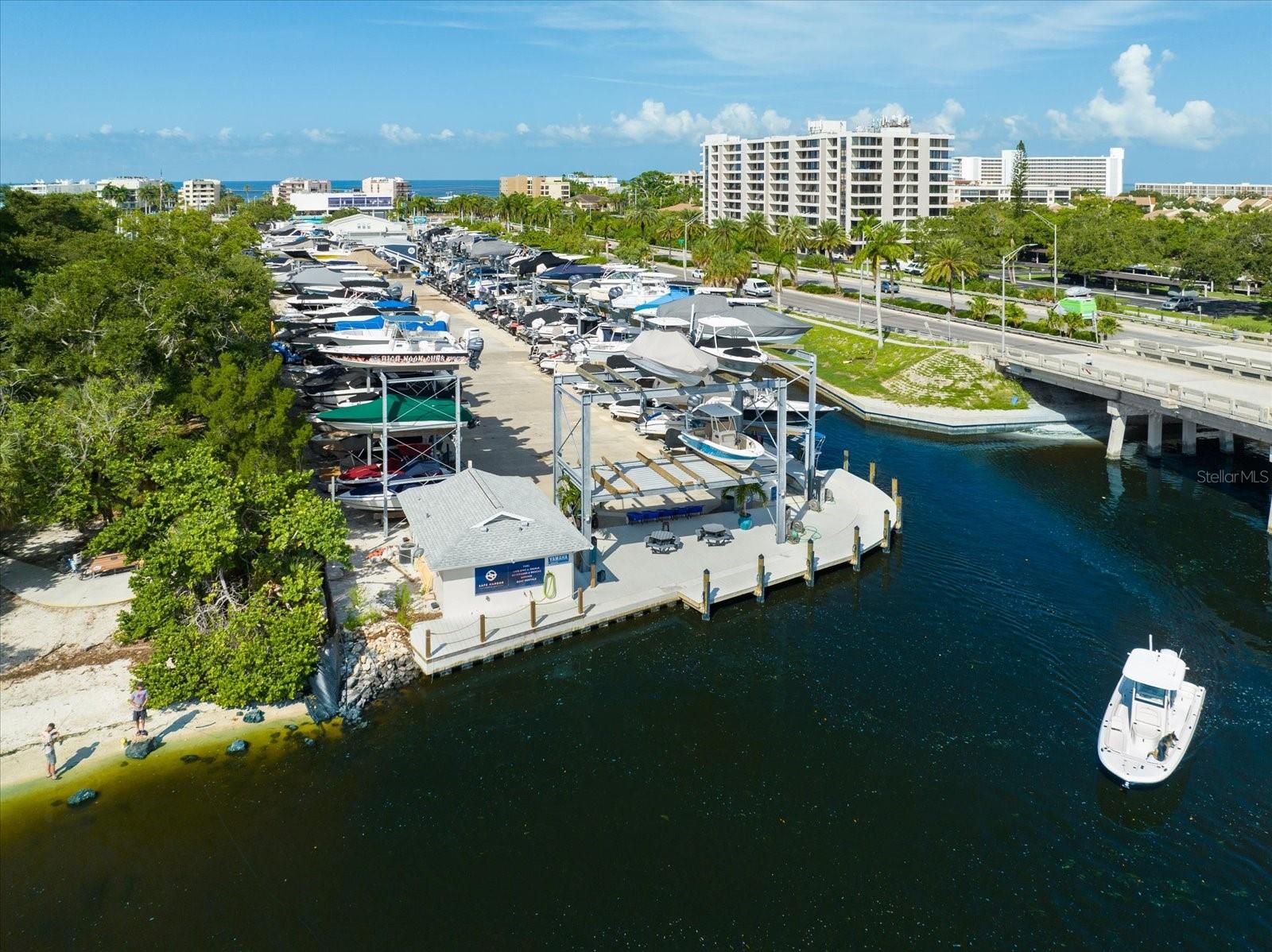 6708 SARASEA CIR #202, SARASOTA, FL, 34242