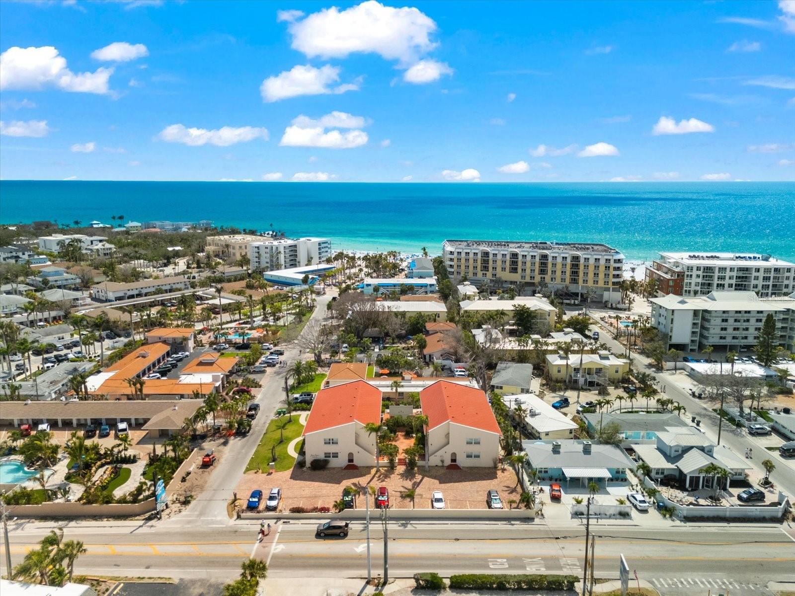 6708 SARASEA CIR #202, SARASOTA, FL, 34242