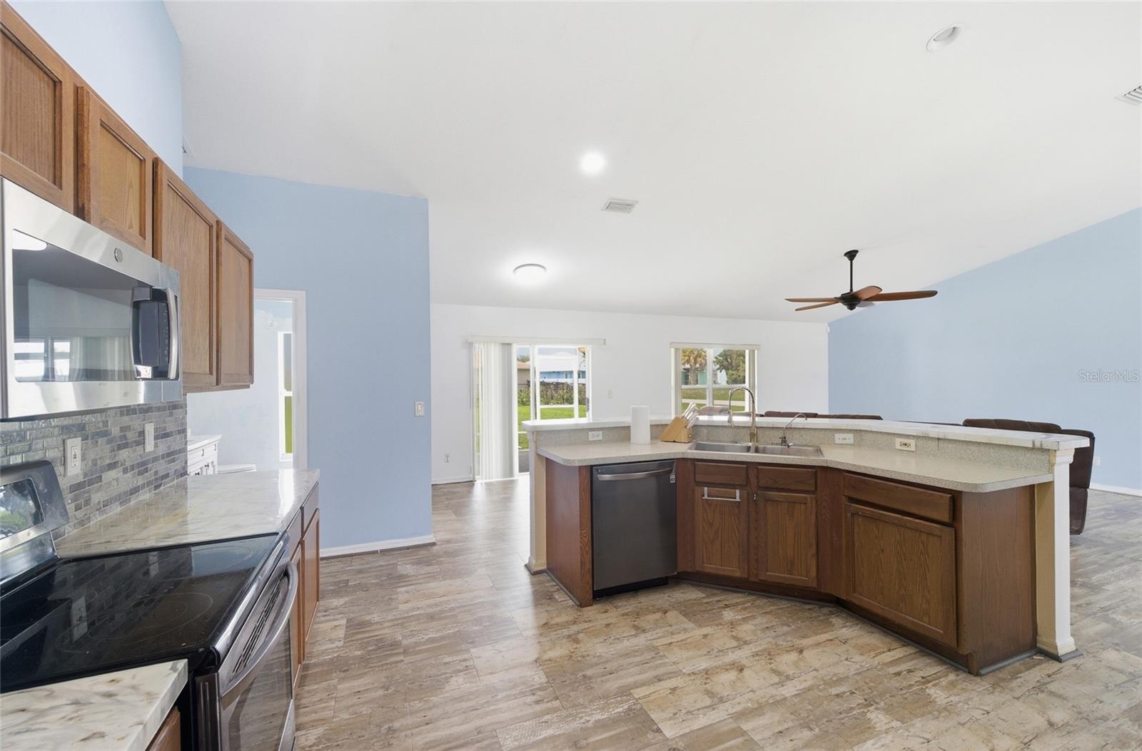 2701 SW PALACE AVE, PORT ST LUCIE, FL, 34987