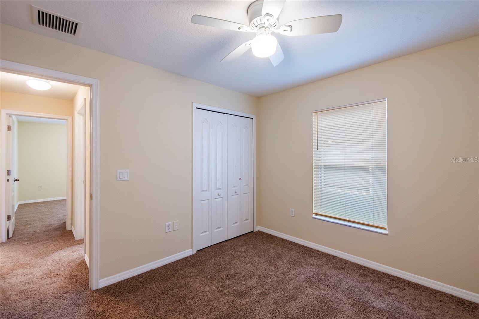8117 ALAMOSA WOOD AVE, RUSKIN, FL, 33573