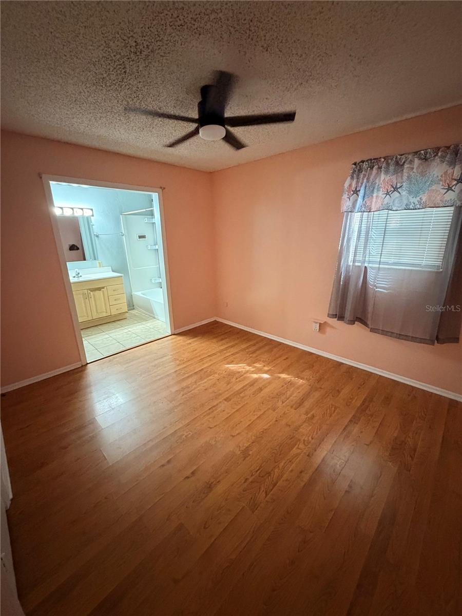 107 ELIAM RD, MELROSE, FL, 32666