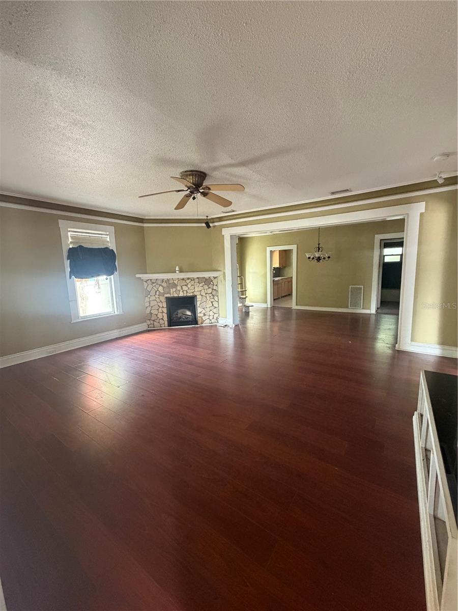 814 26TH ST W, BRADENTON, FL, 34205