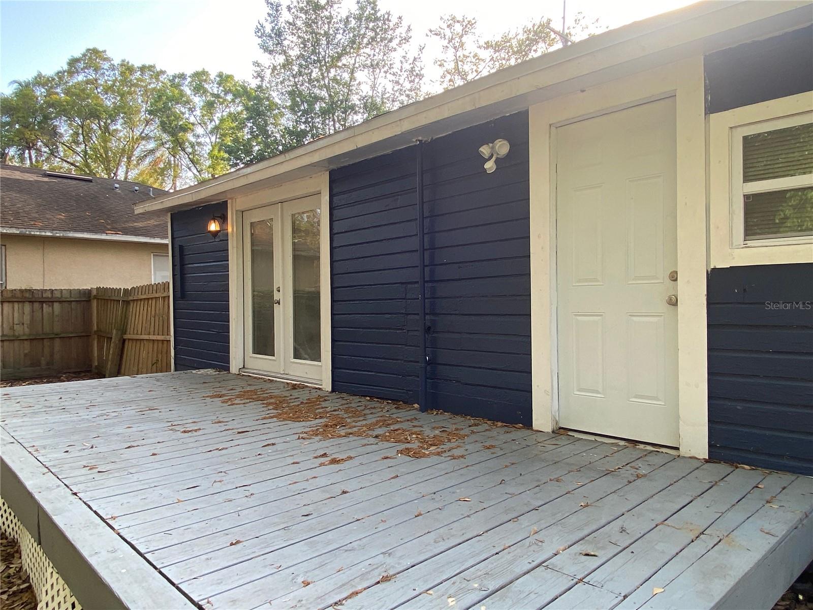 8105 N 12TH ST, TAMPA, FL, 33604
