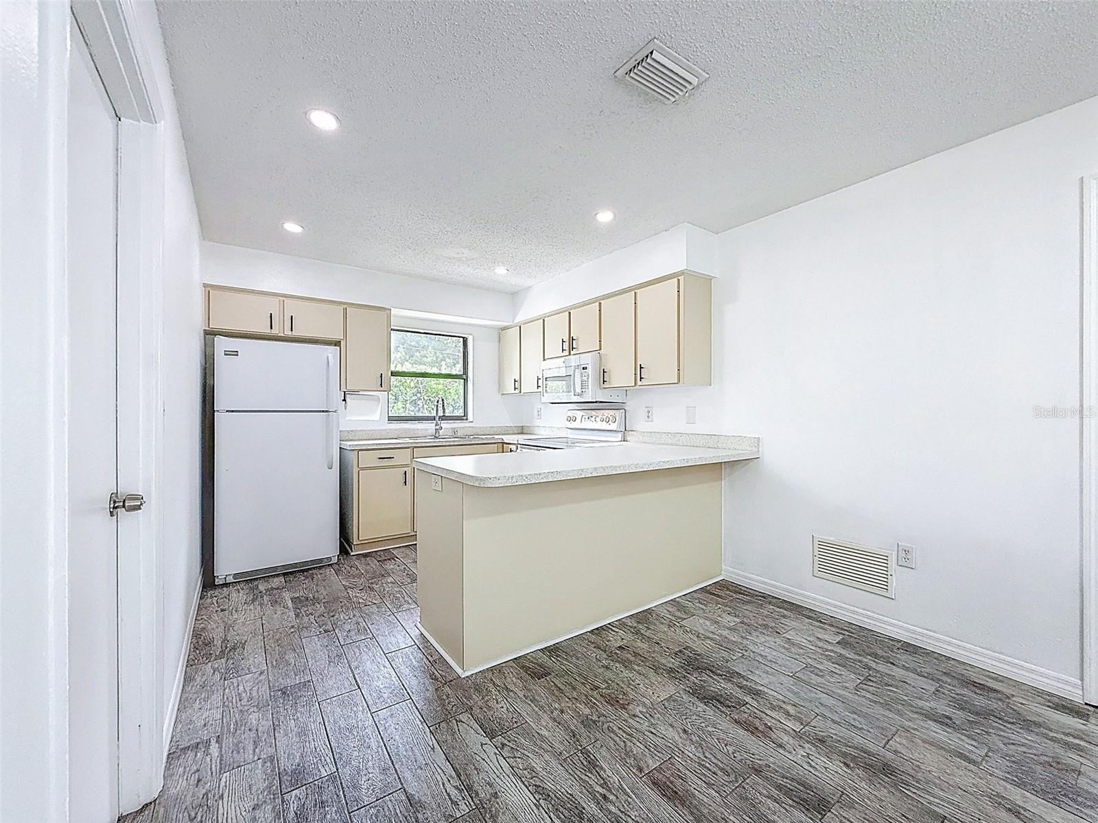 629 ALBRITTON AVE, SARASOTA, FL, 34232