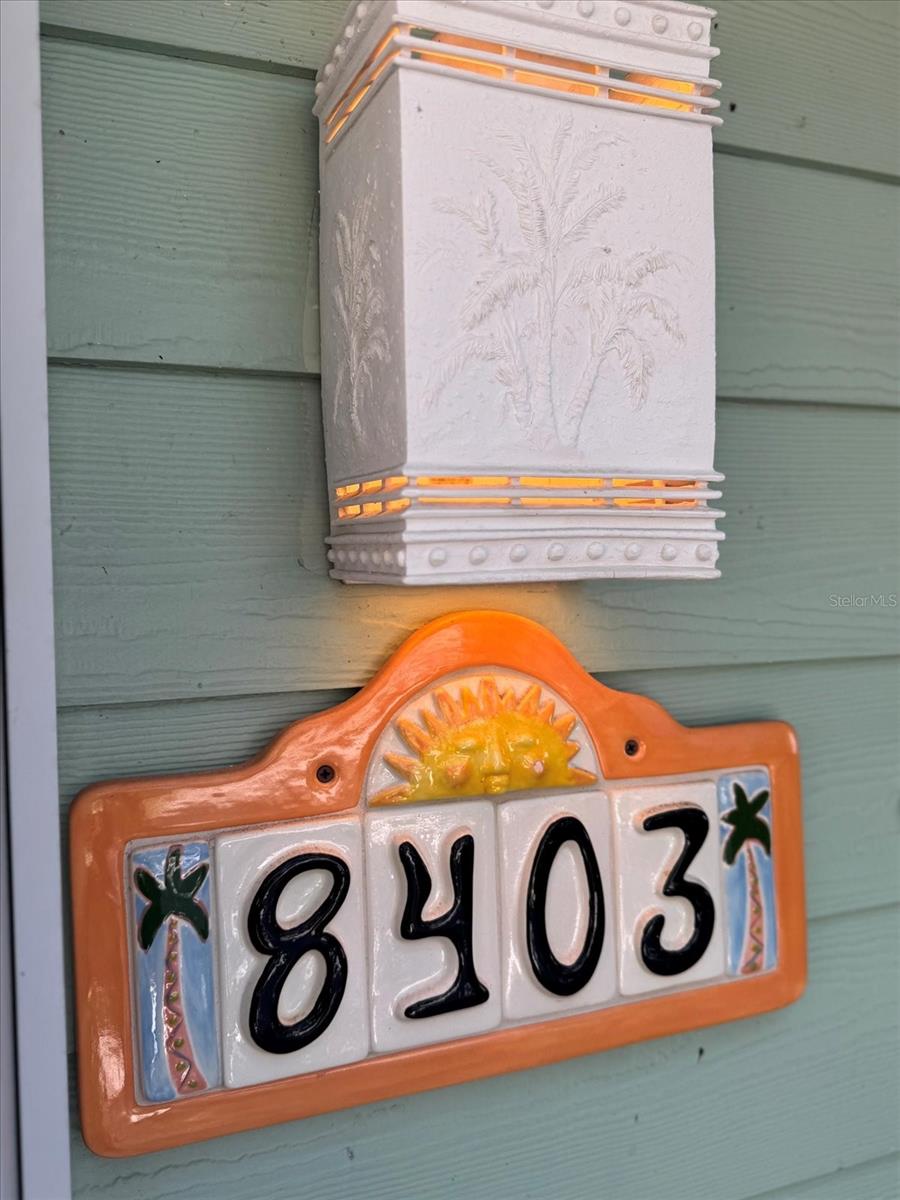 8403 W GULF BLVD, TREASURE ISLAND, FL, 33706