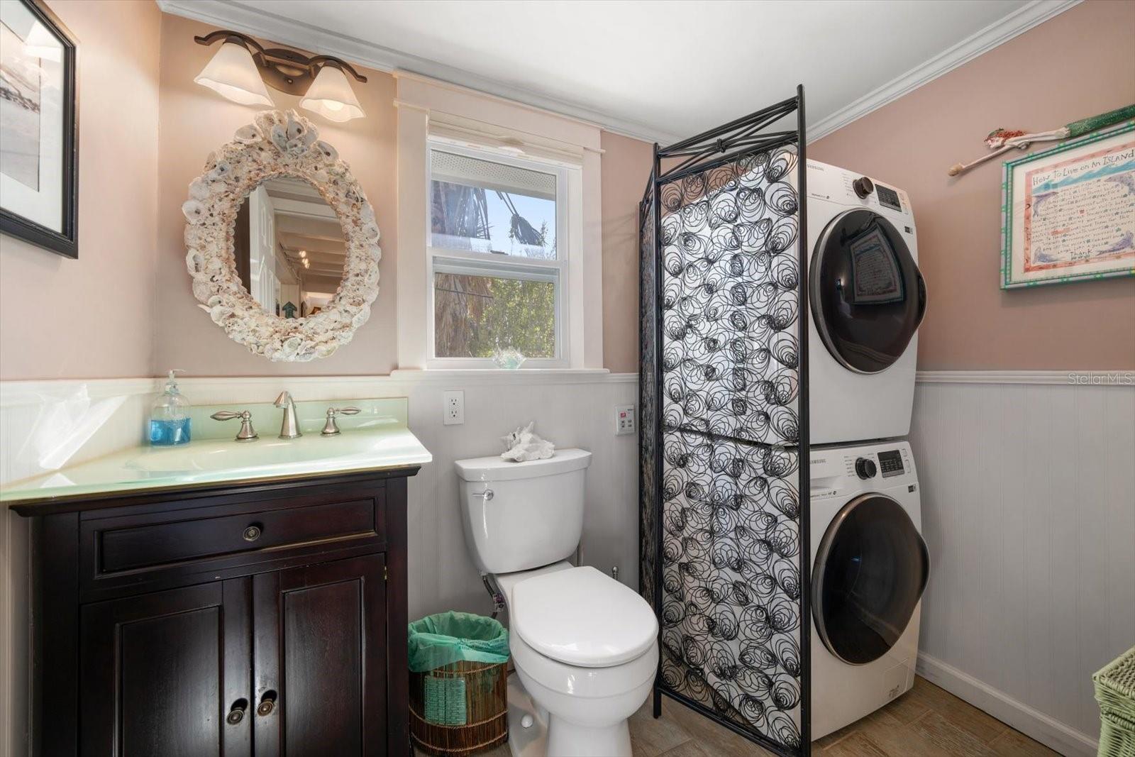 8403 W GULF BLVD, TREASURE ISLAND, FL, 33706