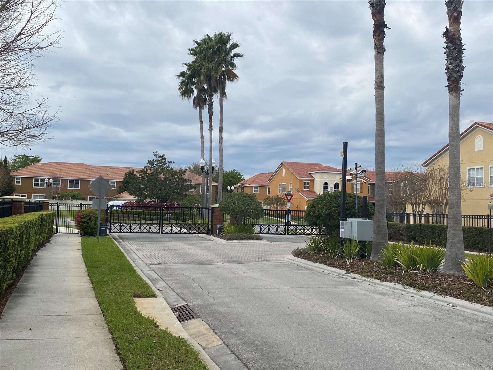 4824 FIORAZANTE AVE, ORLANDO, FL, 32839