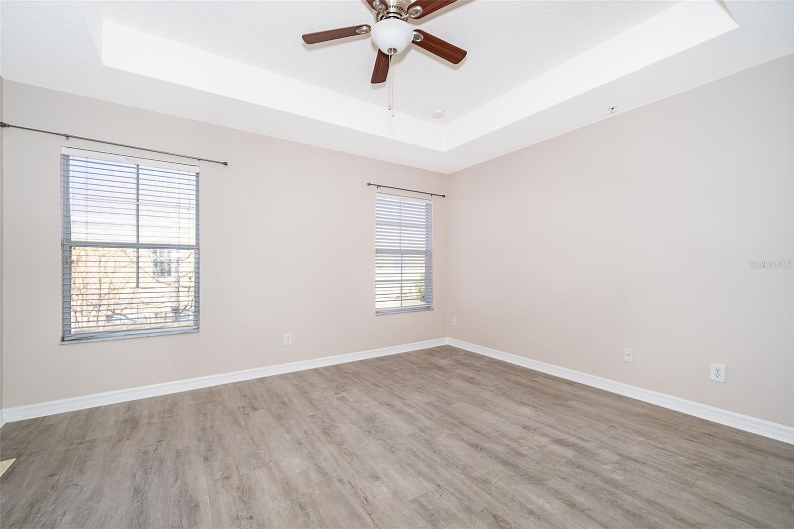 4824 FIORAZANTE AVE, ORLANDO, FL, 32839