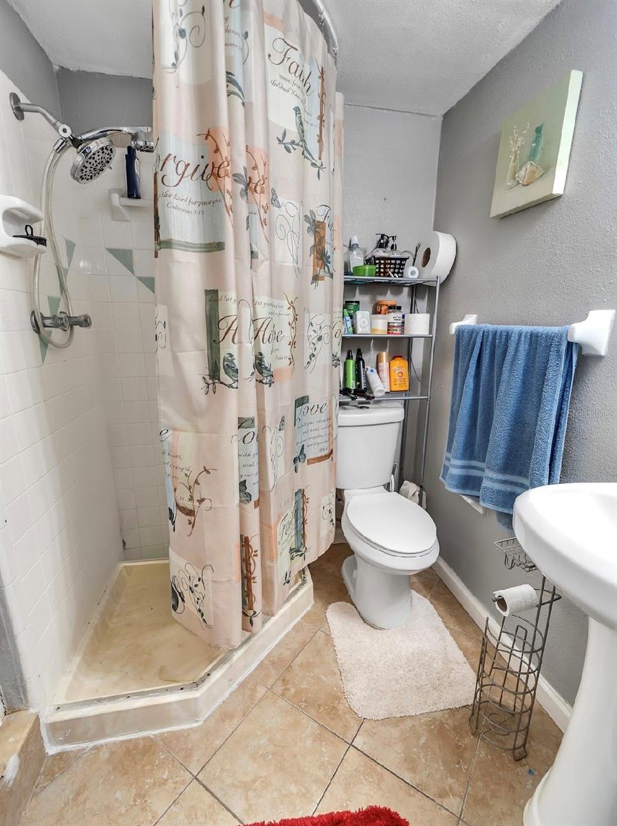 5516 SEDGEFIELD ST, ORLANDO, FL, 32808