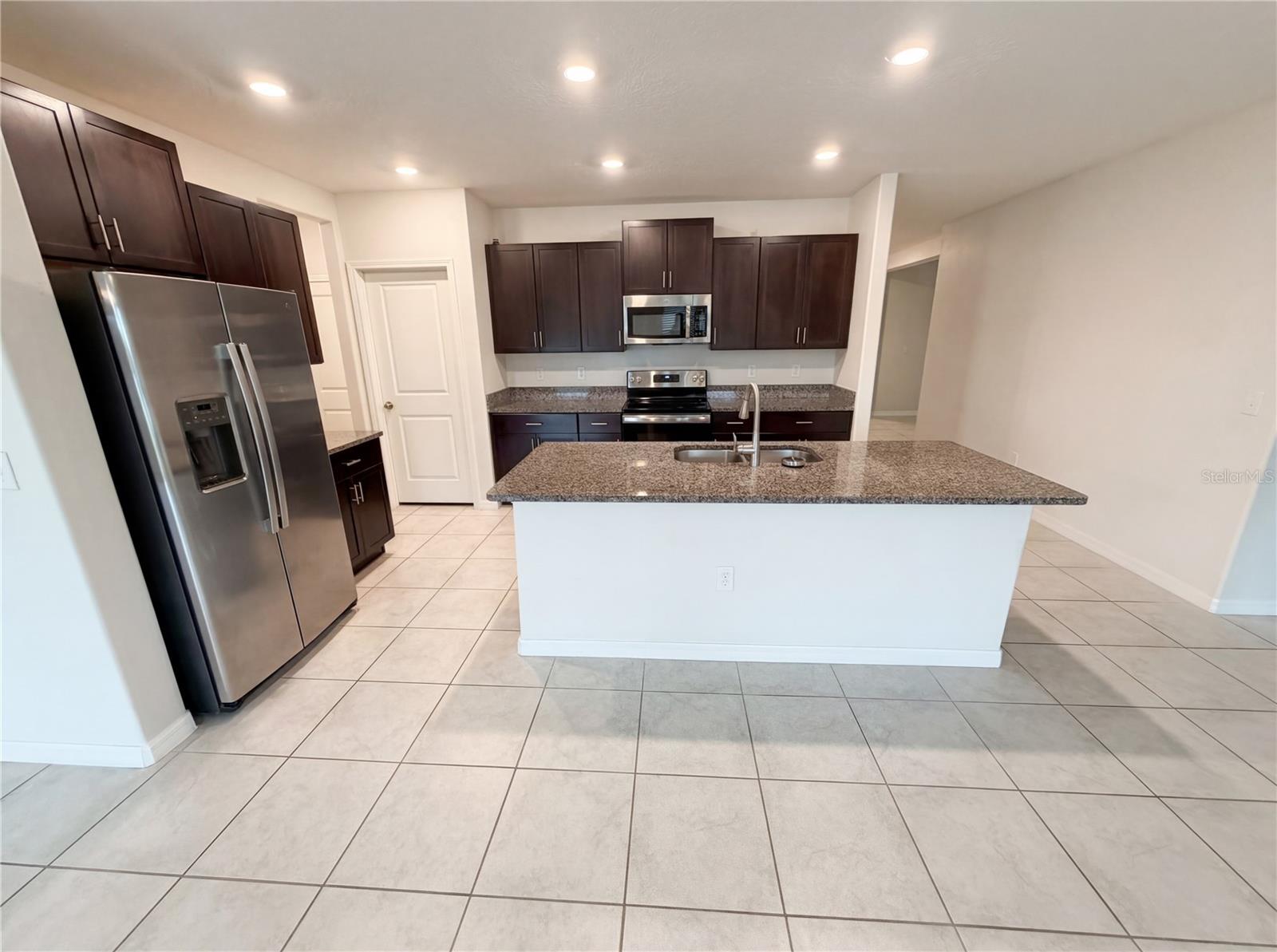 11849 BLACKEYED SUSAN DR, RIVERVIEW, FL, 33579