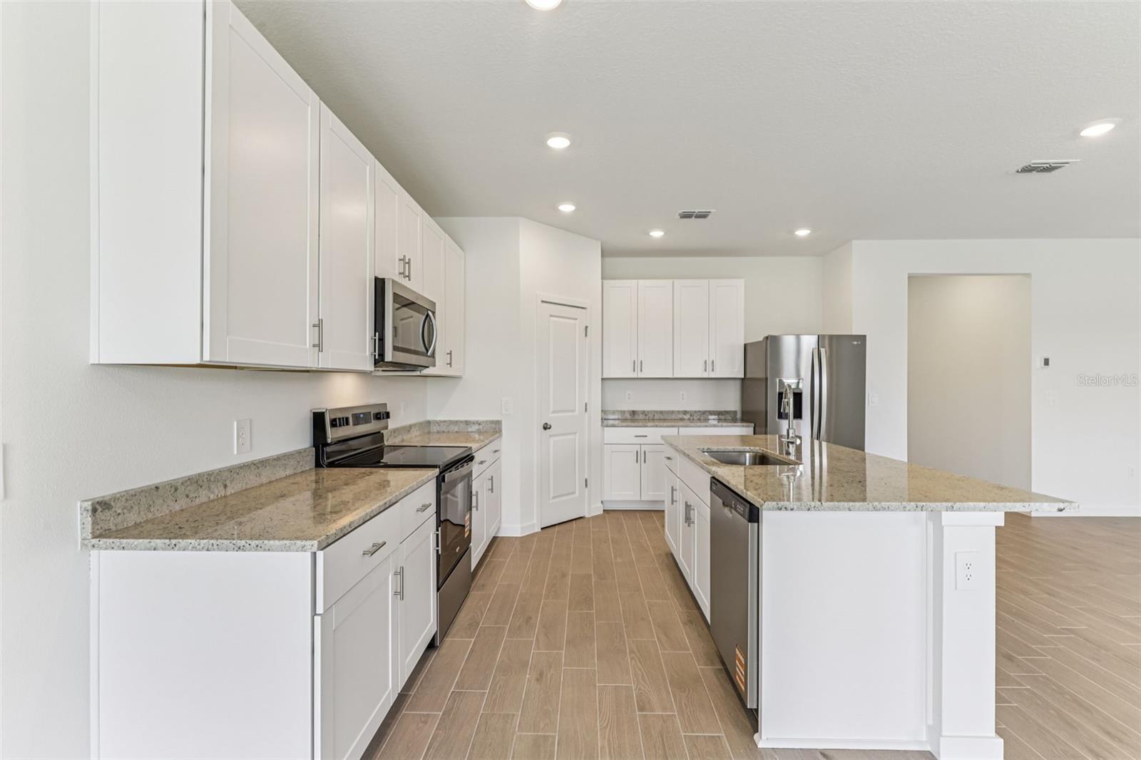 61 ARARAT DR, PALM COAST, FL, 32137