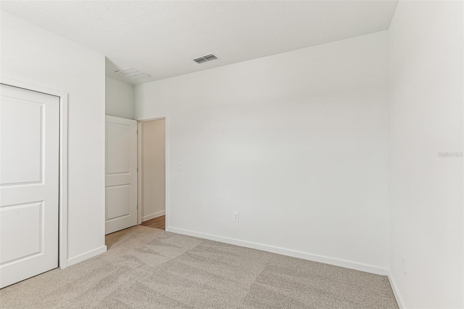 61 ARARAT DR, PALM COAST, FL, 32137