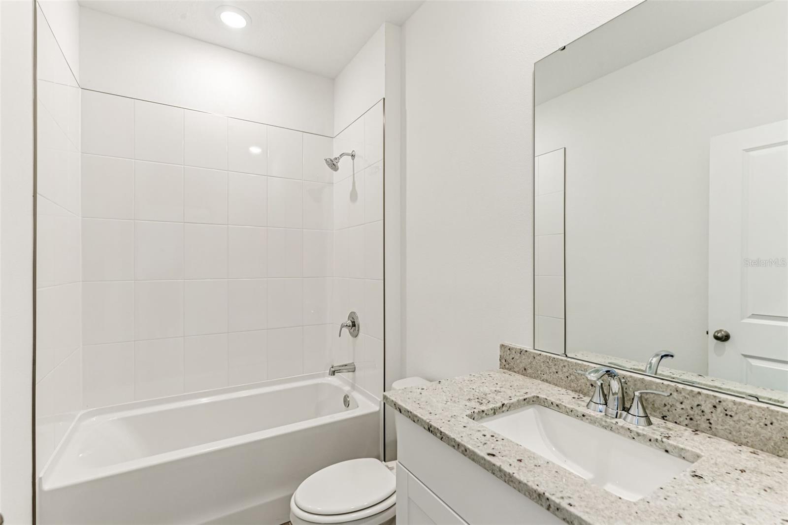 61 ARARAT DR, PALM COAST, FL, 32137