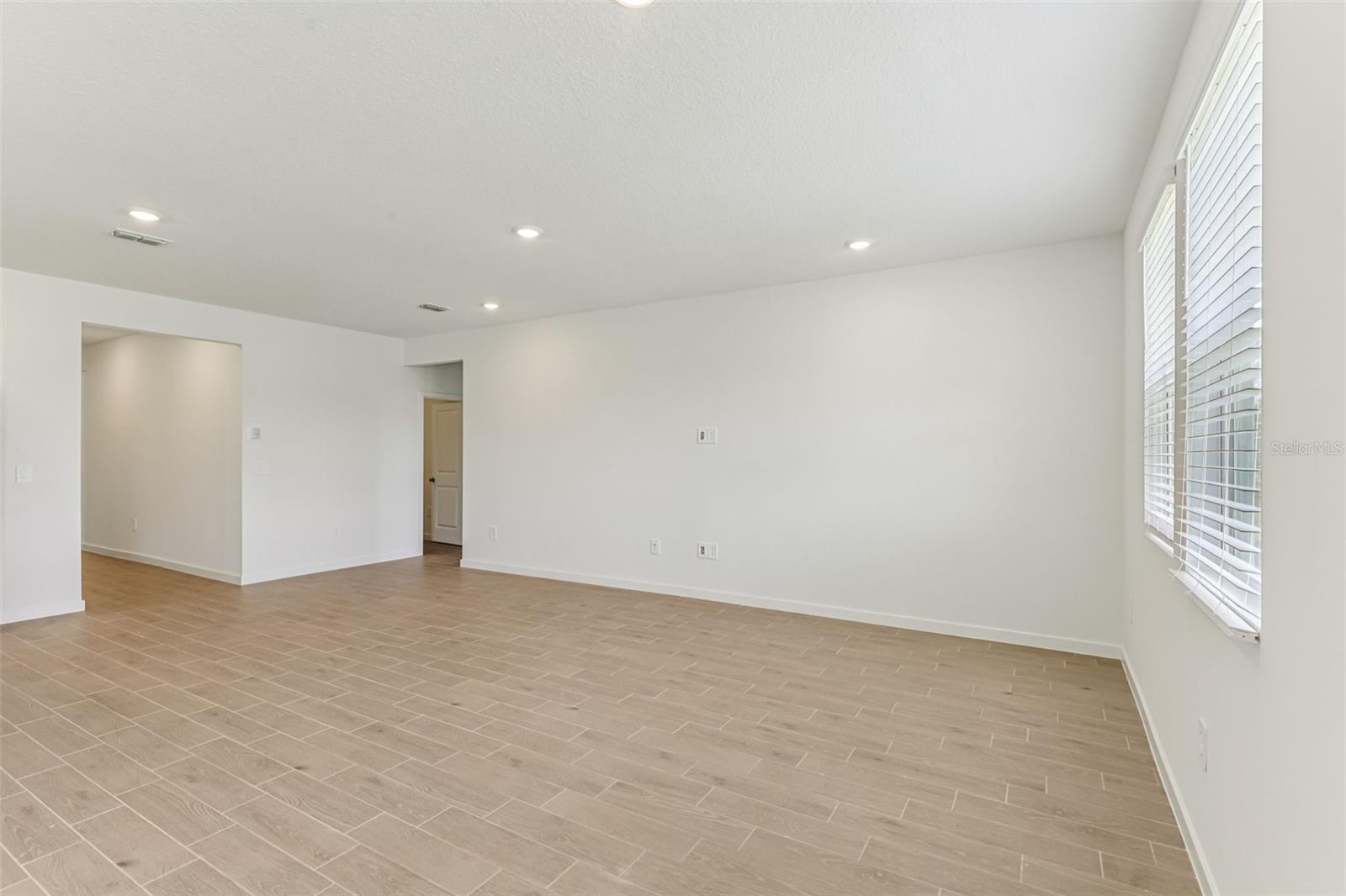 61 ARARAT DR, PALM COAST, FL, 32137