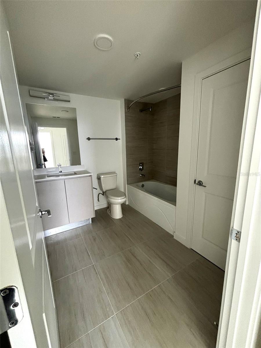 5579 MILLENIA PARK #409, ORLANDO, FL, 32839