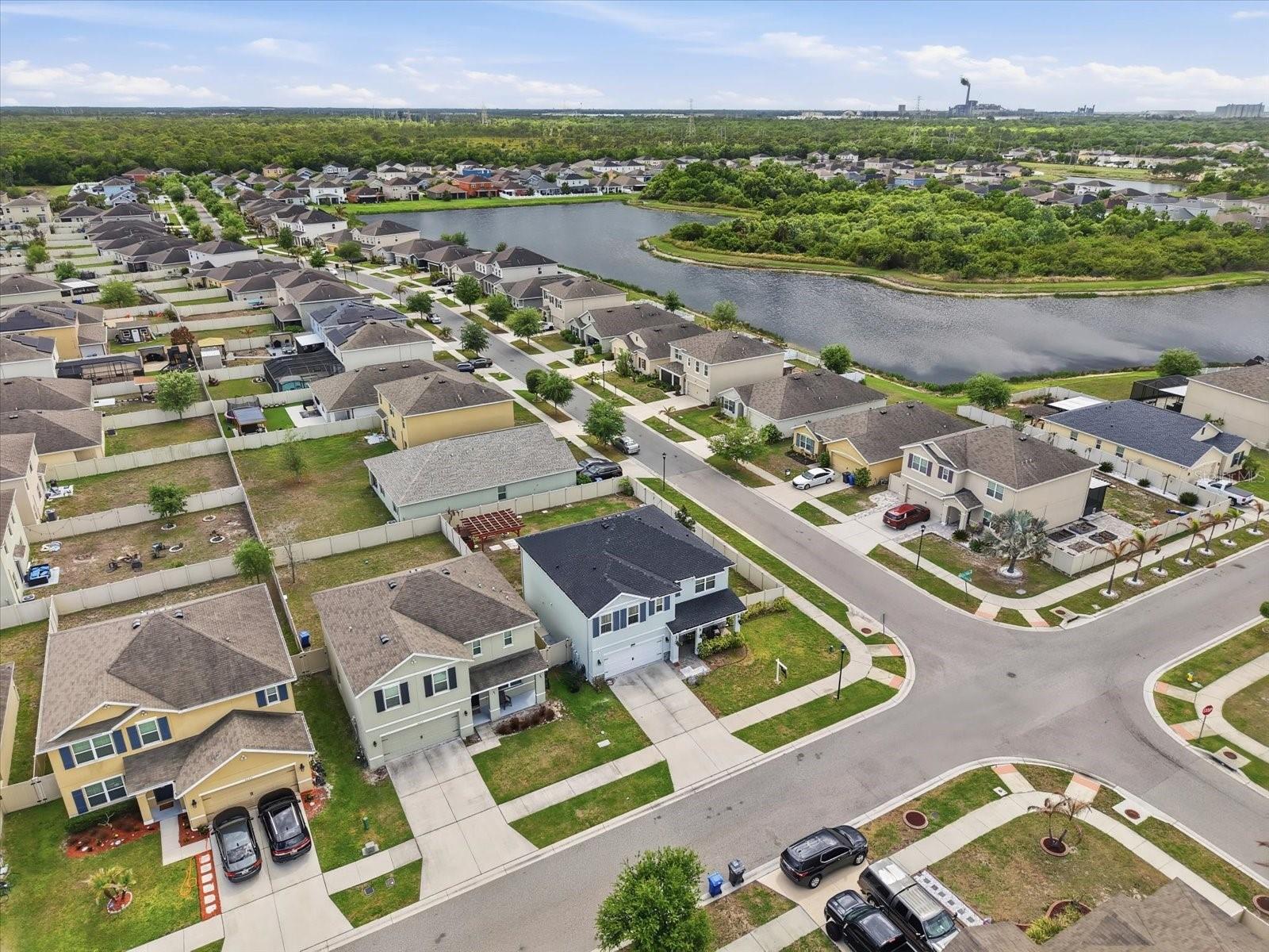 8201 BILSTON VILLAGE LN, GIBSONTON, FL, 33534