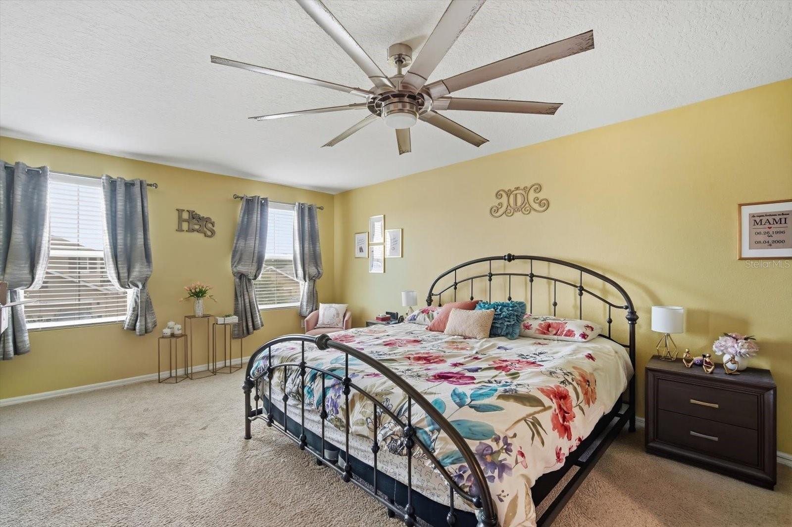 8201 BILSTON VILLAGE LN, GIBSONTON, FL, 33534