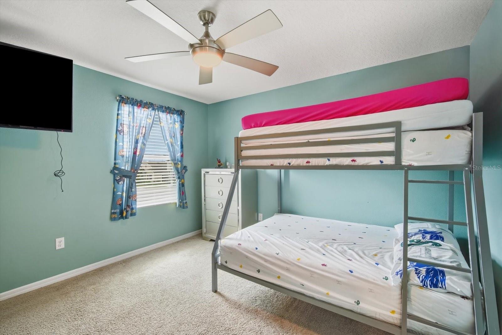 8201 BILSTON VILLAGE LN, GIBSONTON, FL, 33534