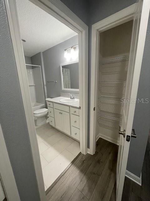 1221 SEAN CURRAN CT, THE VILLAGES, FL, 34762