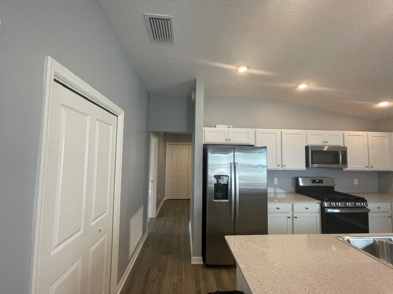 1221 SEAN CURRAN CT, THE VILLAGES, FL, 34762