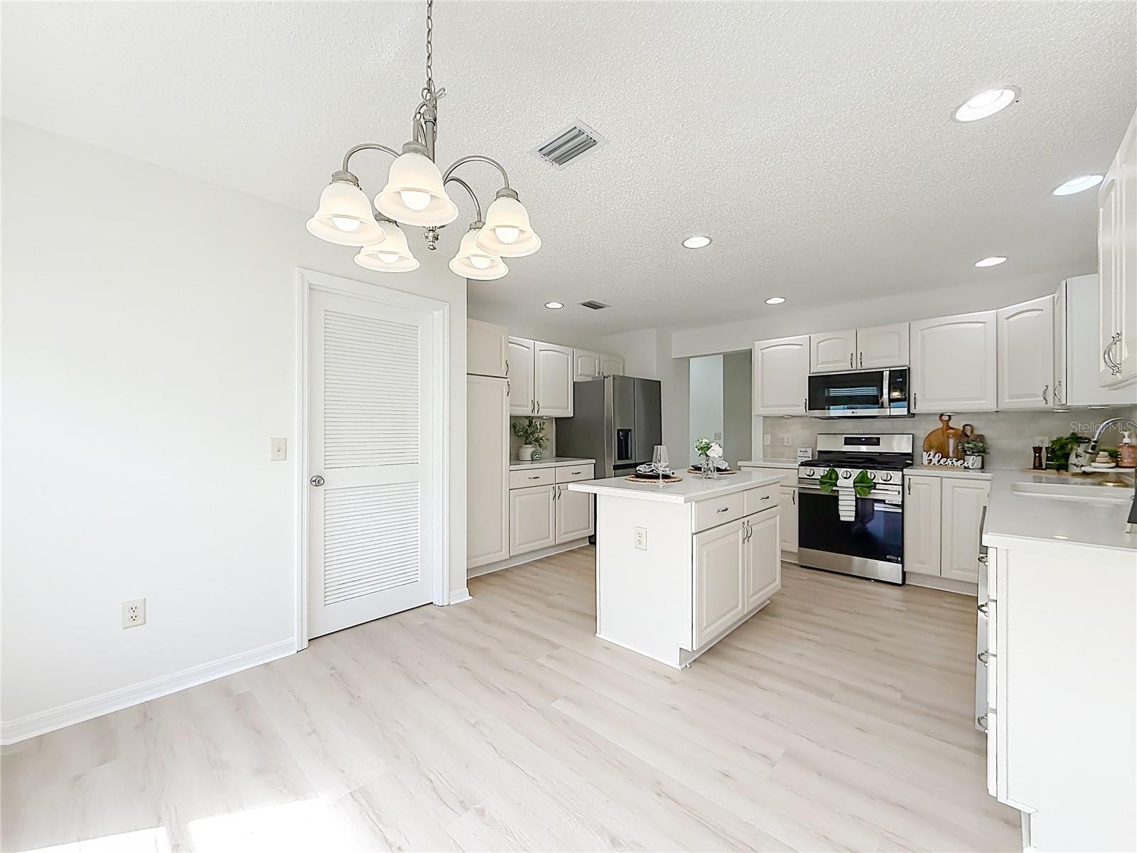 1577 OLAR CT, THE VILLAGES, FL, 32162