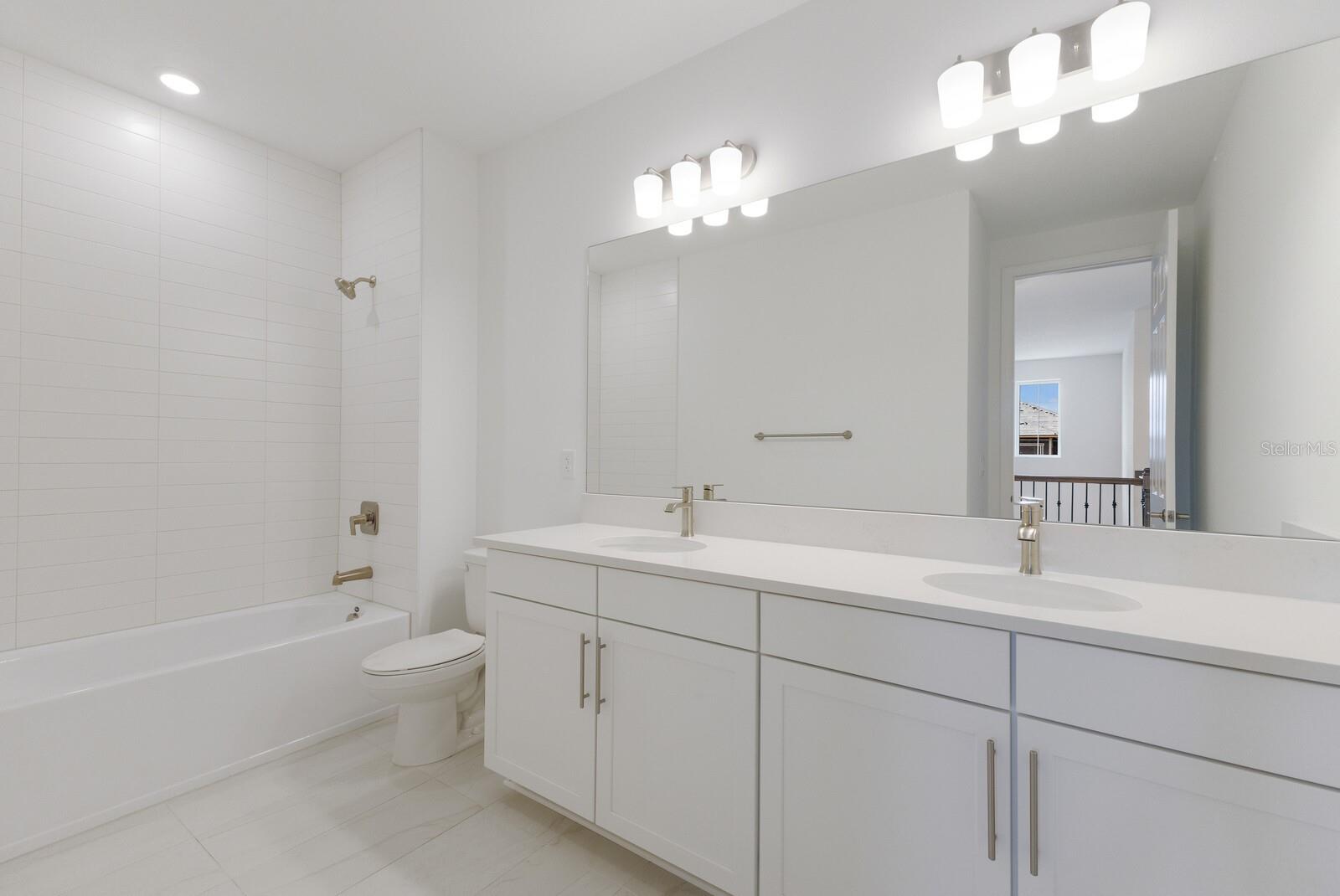 4611 SWEET RETREAT RUN, LAKEWOOD RANCH, FL, 34211