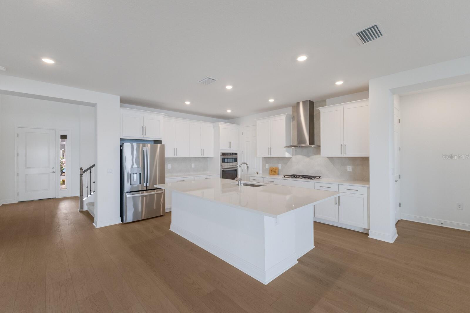 4611 SWEET RETREAT RUN, LAKEWOOD RANCH, FL, 34211