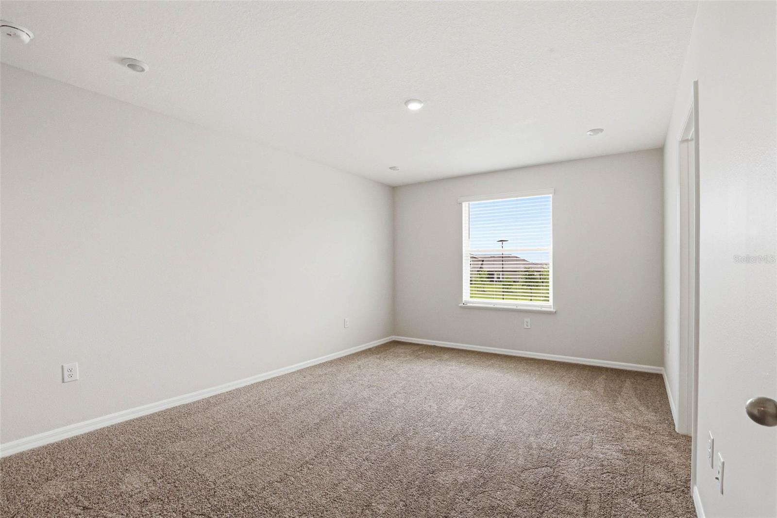 10715 IRONWOOD TREE WAY, SAN ANTONIO, FL, 33576