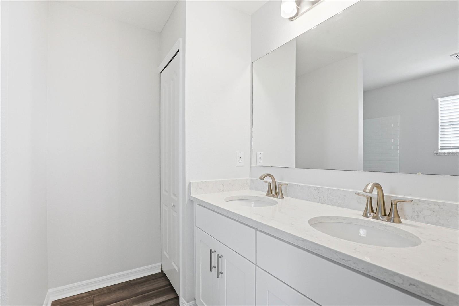 10715 IRONWOOD TREE WAY, SAN ANTONIO, FL, 33576