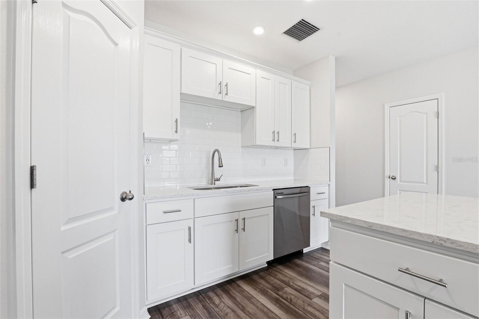 10715 IRONWOOD TREE WAY, SAN ANTONIO, FL, 33576