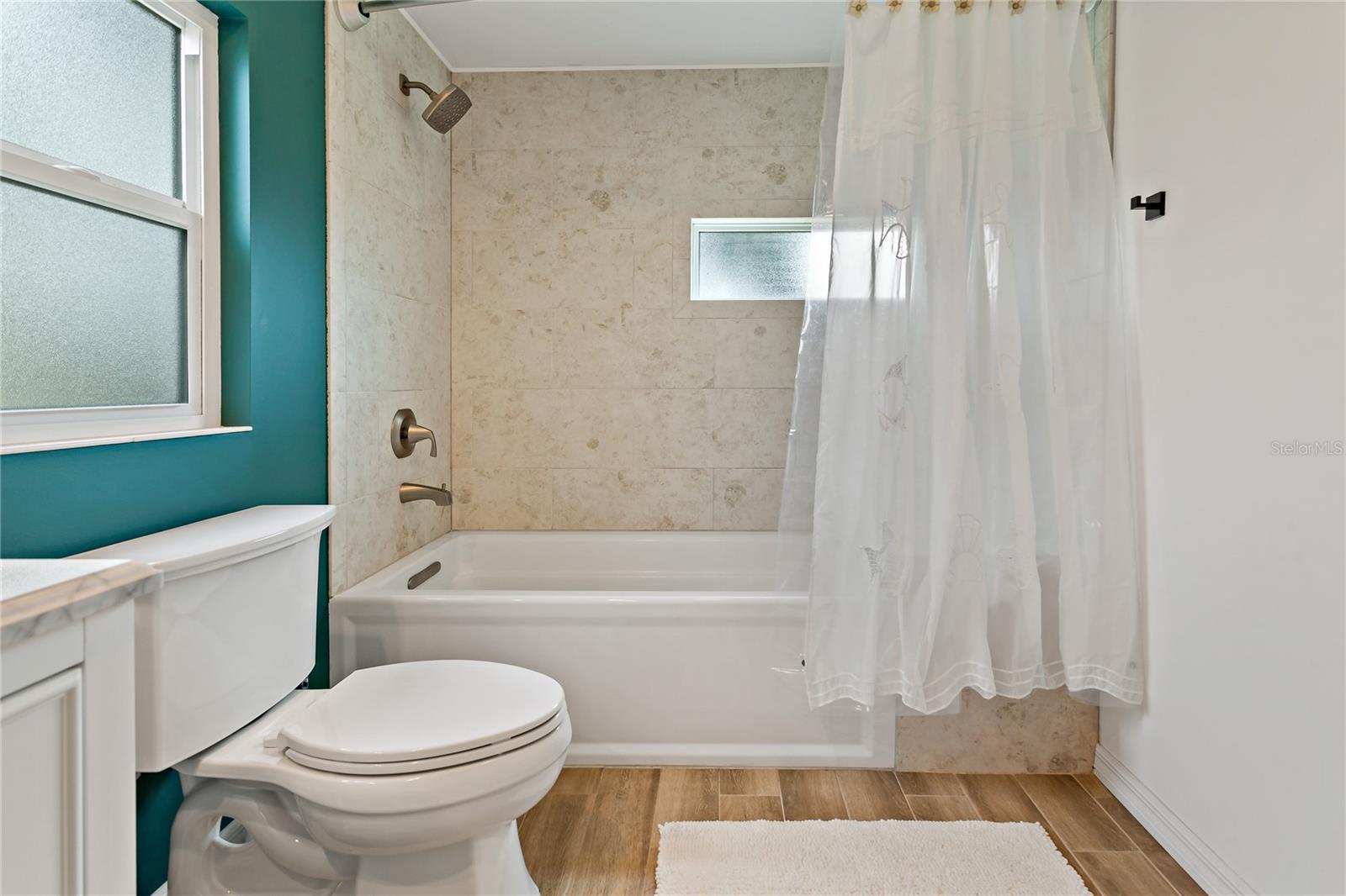 1675 BLAKEMORE LN, SARASOTA, FL, 34231