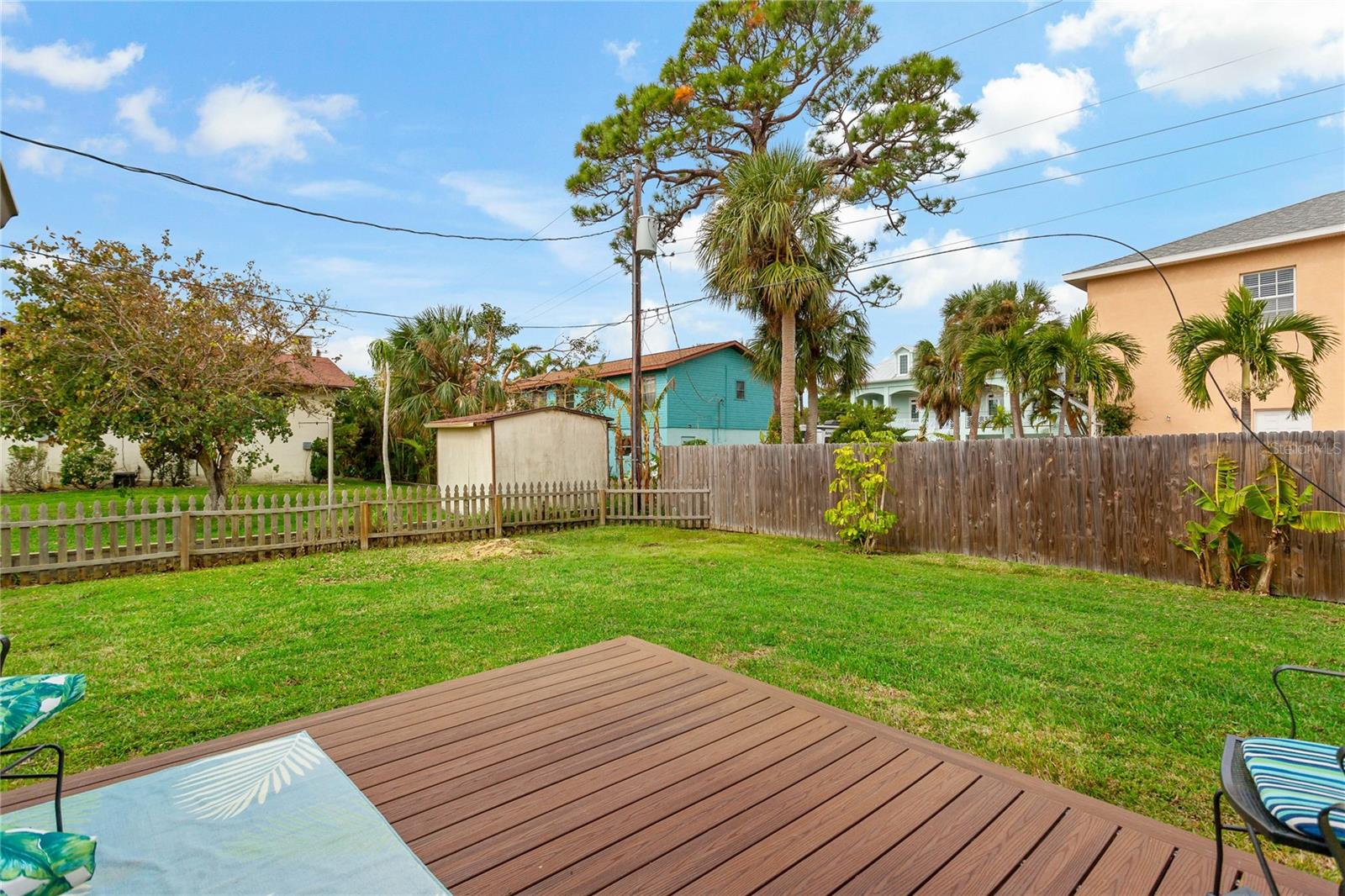 1675 BLAKEMORE LN, SARASOTA, FL, 34231