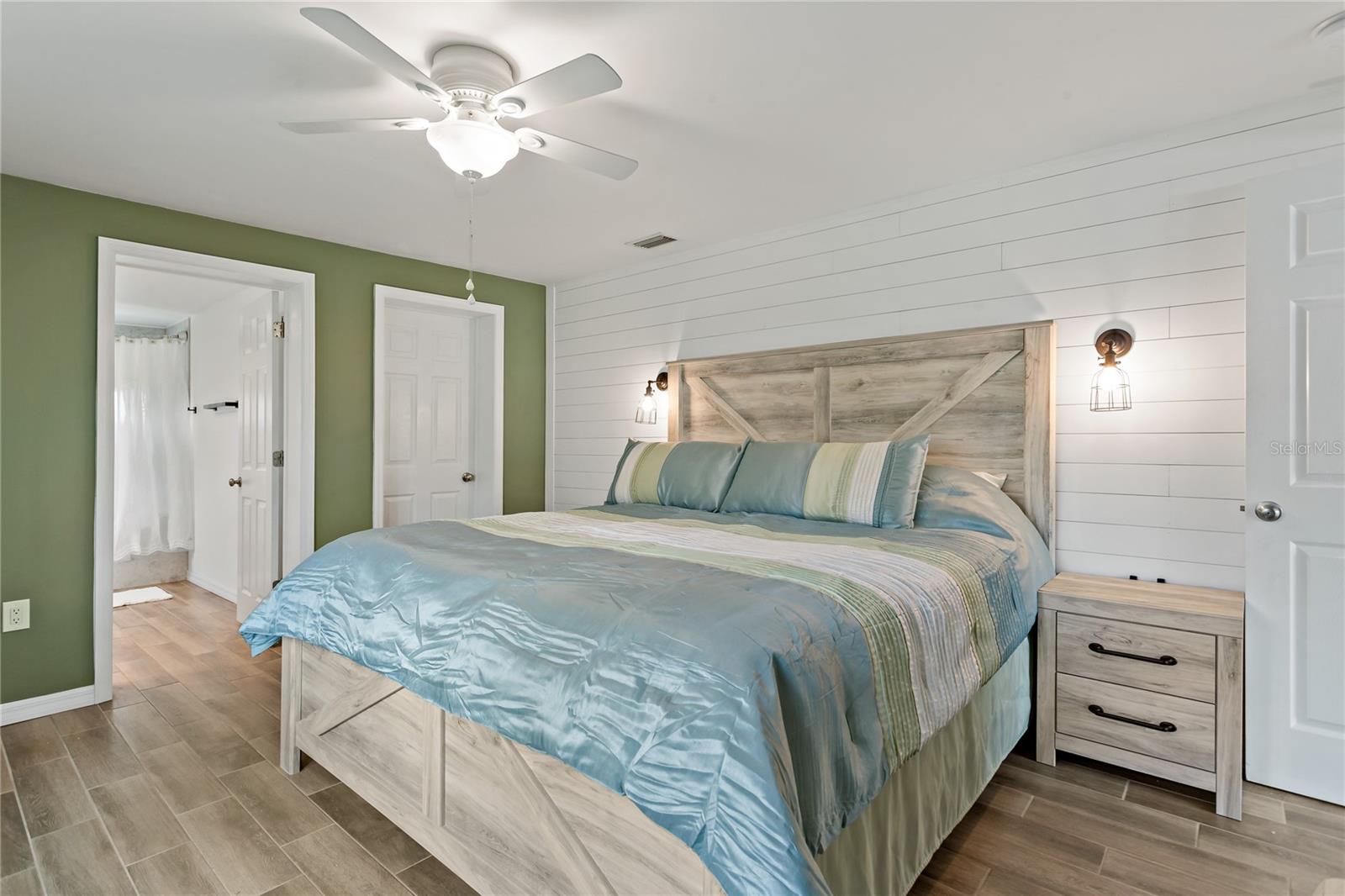 1675 BLAKEMORE LN, SARASOTA, FL, 34231